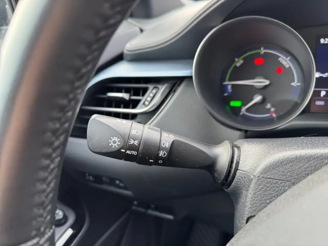 Toyota C-HR Hybride Team D