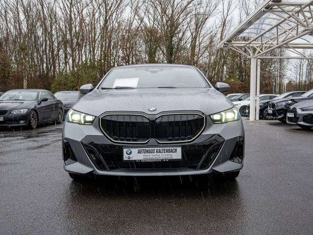 BMW 540 540d M-Sport Sedan xDrive