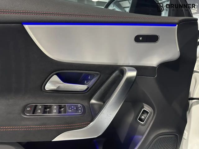 Mercedes-Benz CLA 250 4MATIC AMG Line