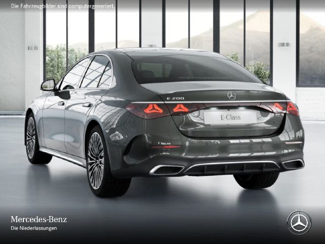 Mercedes-Benz E 200 AMG Line Sedan
