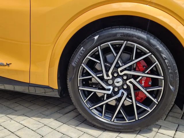 Ford Mustang Mach-E AWD GT