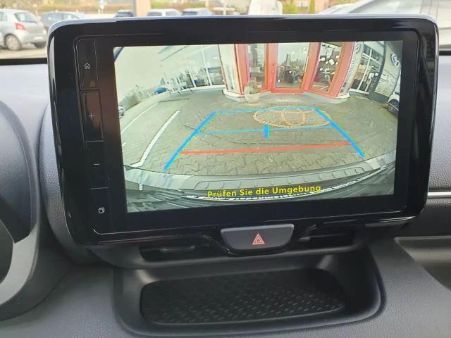 Toyota Yaris Hatchback Hybride VVT-i