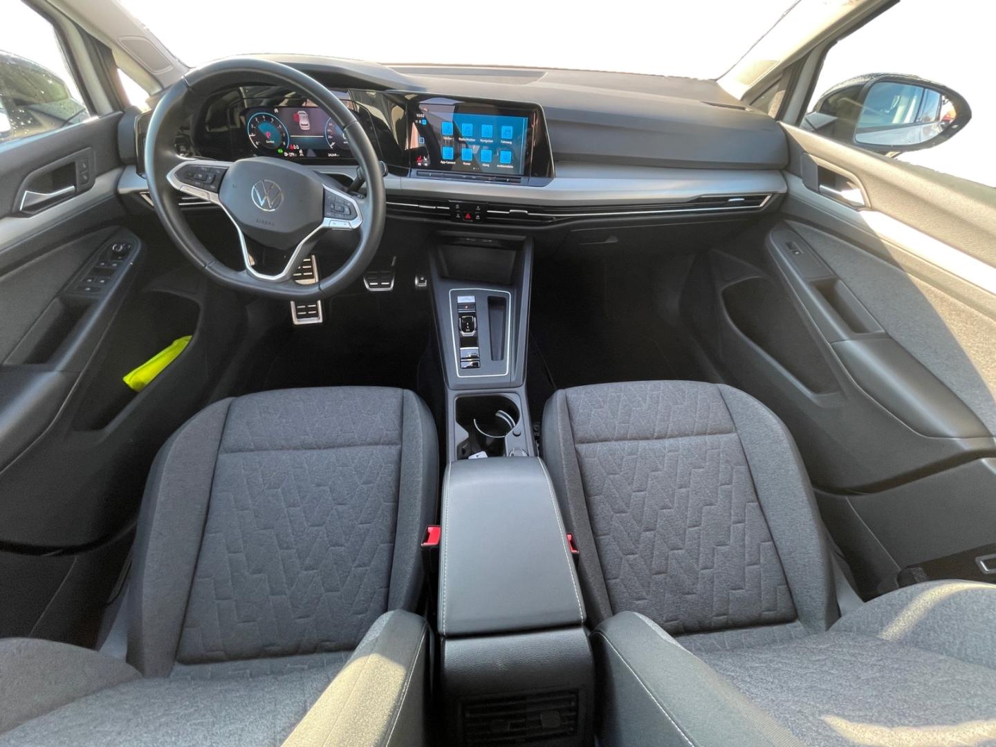 Volkswagen Golf 1.5 TSI DSG Move