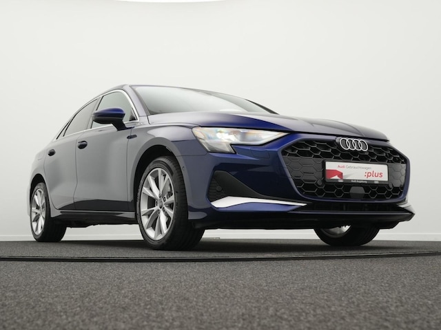 Audi A3 30 TFSI S-Tronic Sedan
