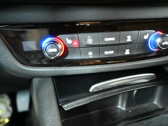 Opel Insignia Edition Sports Tourer