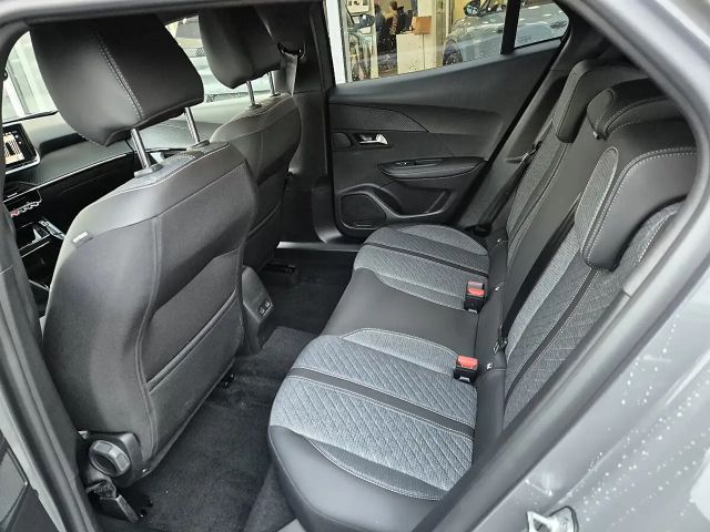 Peugeot 2008 Allure Pack EAT8 PureTech