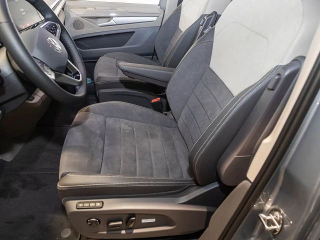 Volkswagen Multivan Lang Style T7