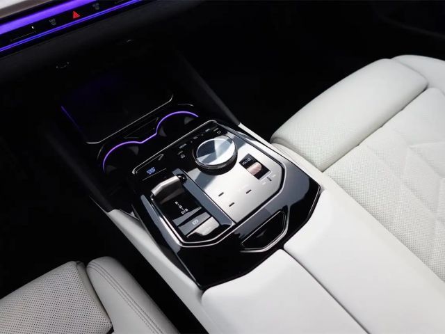 BMW i5 M-Sport Sedan eDrive40