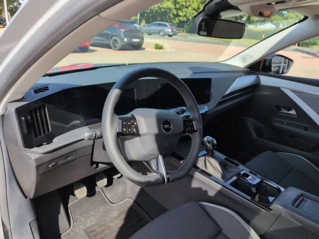 Opel Astra 1.2 Turbo Edition Turbo