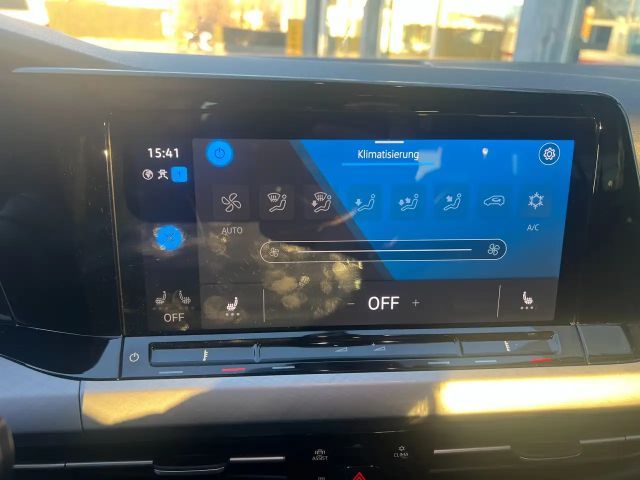 Volkswagen Golf DSG Life Variant