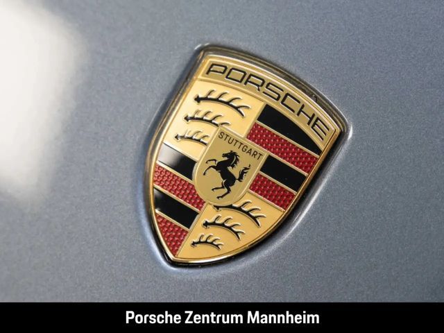 Porsche 992 Cabrio Carrera GTS