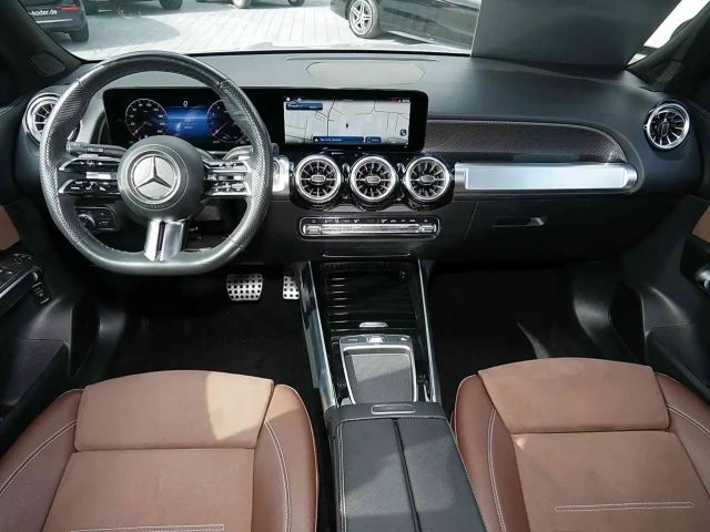 Mercedes-Benz GLB 220 4MATIC AMG Line