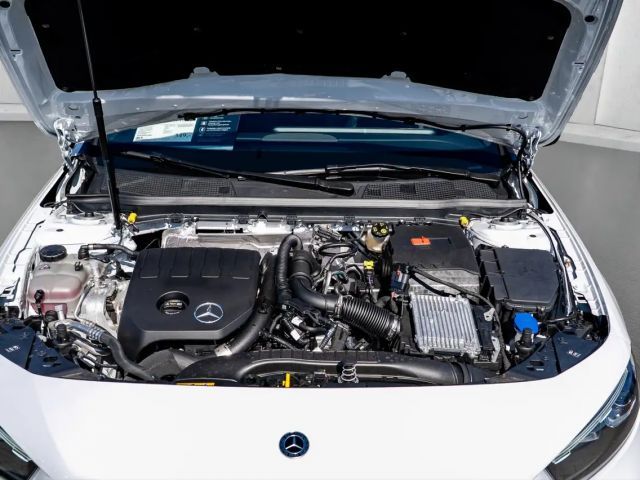 Mercedes-Benz A 200 AMG Line