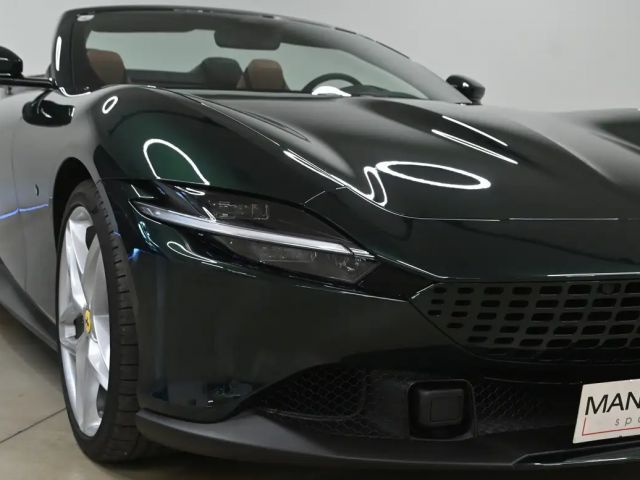 Ferrari Roma Spider