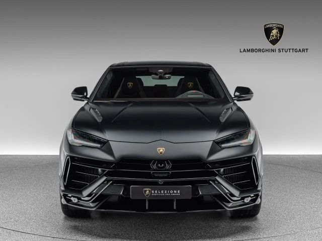 Lamborghini Urus Performante