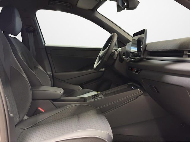 Volkswagen T-Roc 1.5 eTSI R-Line Style