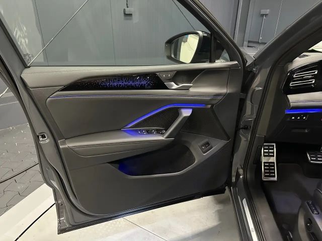 Volkswagen Tiguan 4Motion R-Line Style