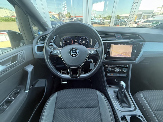 Volkswagen Touran 1.5 TSI DSG