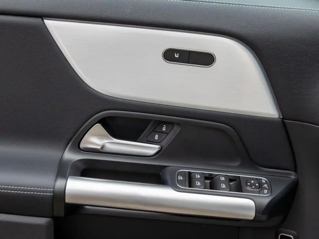 Mercedes-Benz EQA 350 4MATIC Progressive