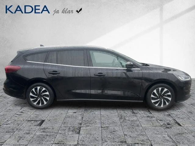 Ford Focus Titanium Wagon