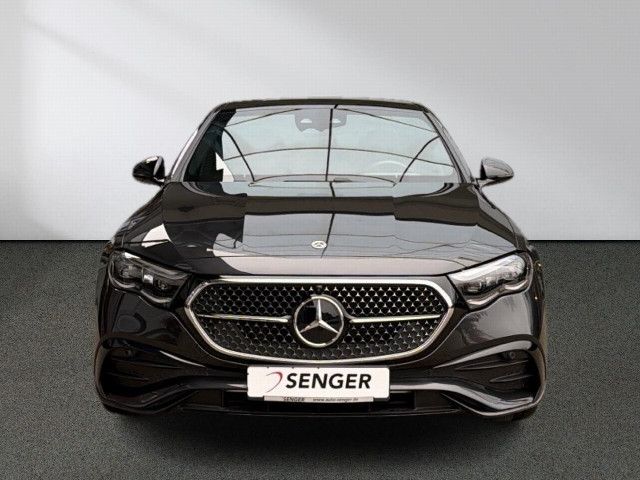 Mercedes-Benz E 200 AMG Line Sedan