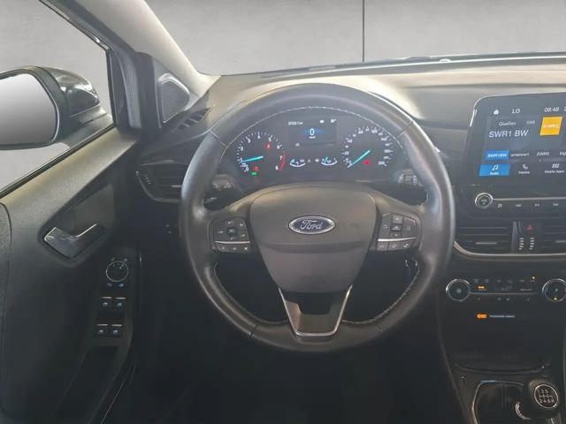 Ford Puma EcoBoost Titanium