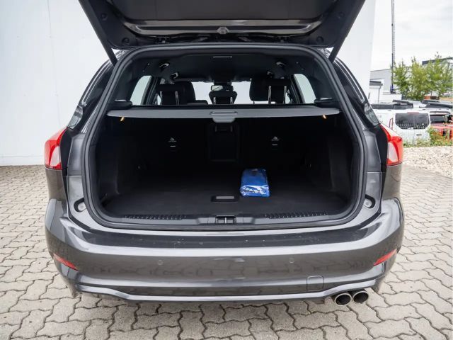 Ford Focus ST Line Wagon