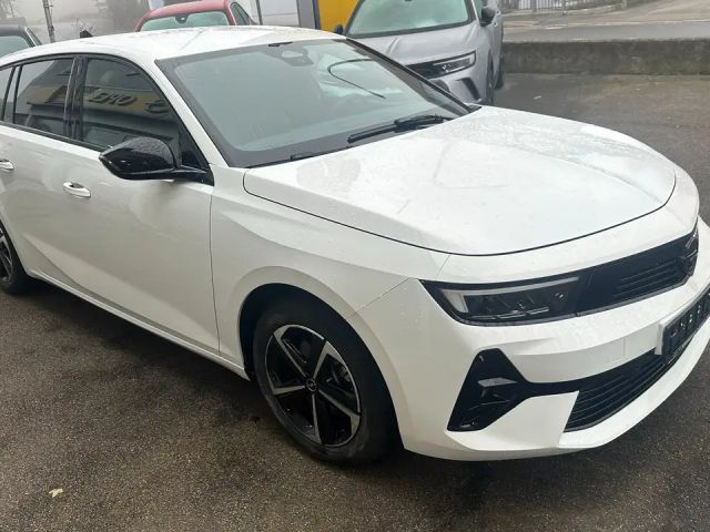 Opel Astra GS-Line Grand Sport