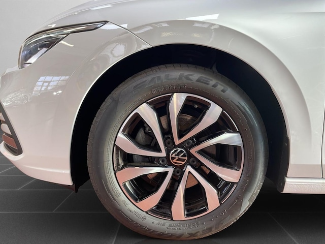 Volkswagen Golf 1.5 eTSI DSG Golf VIII Life