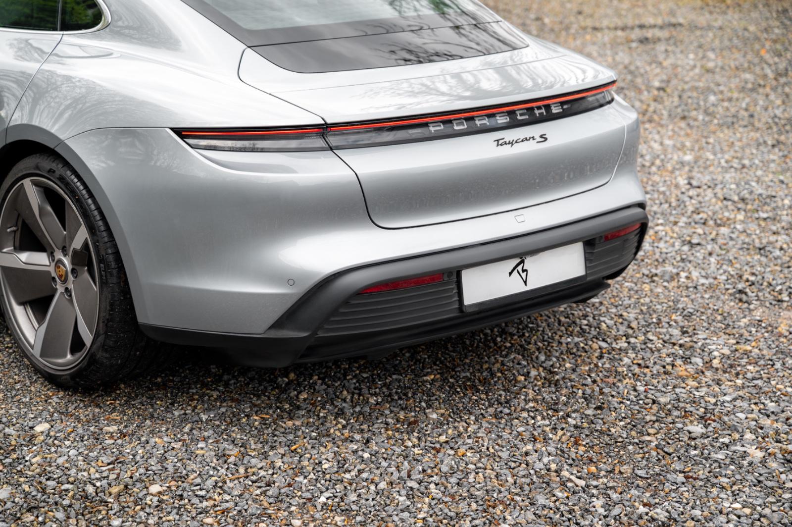 Porsche Taycan Performance Plus