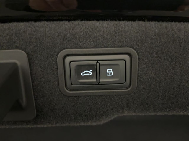 Audi A8 60 TFSI Hybride Quattro