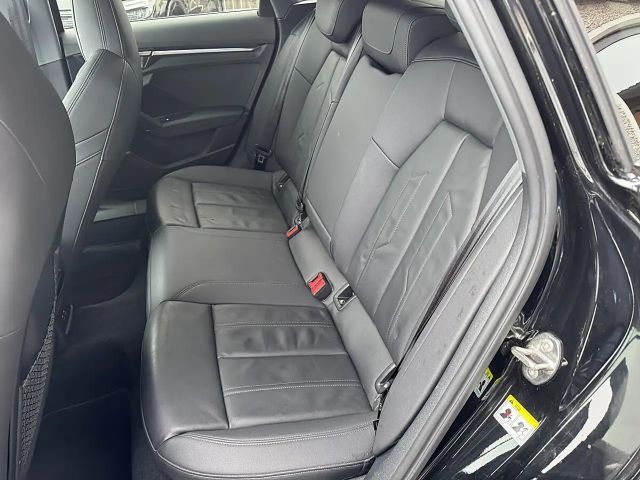 Audi A3 30 TDI Sedan