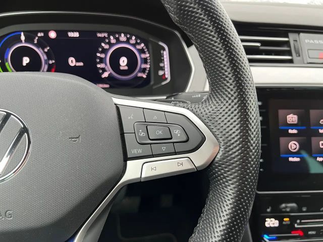 Volkswagen Passat DSG GTE Variant