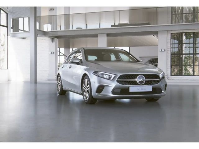 Mercedes-Benz A 200 Progressive