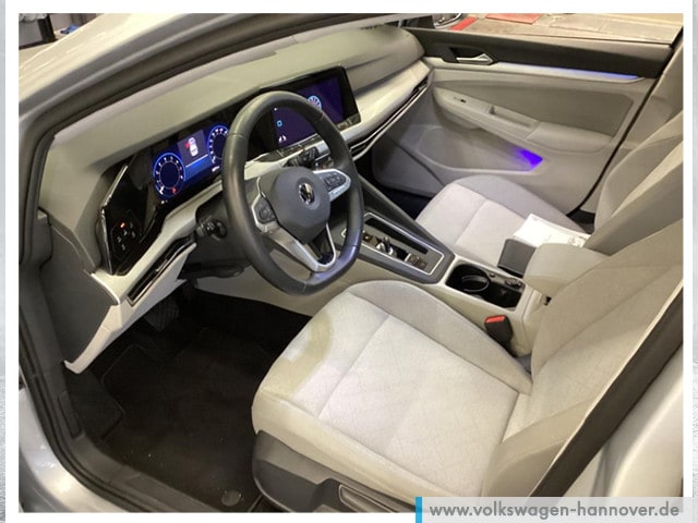 Volkswagen Golf 1.5 eTSI DSG Golf VIII Life