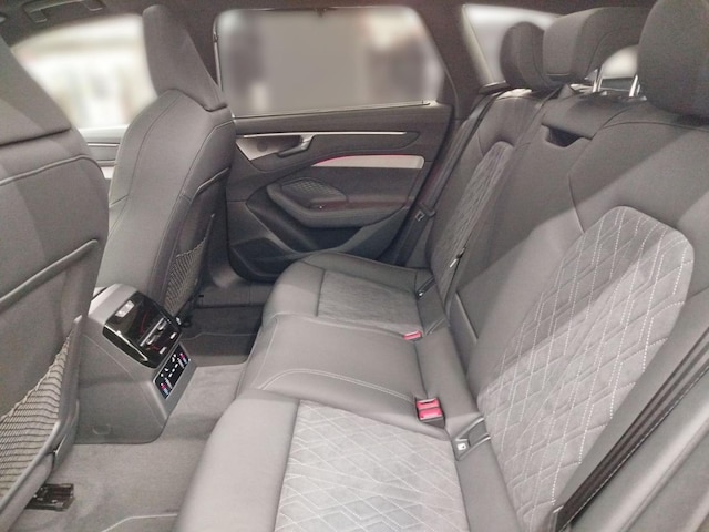 Audi A6 Avant Quattro S-Tronic