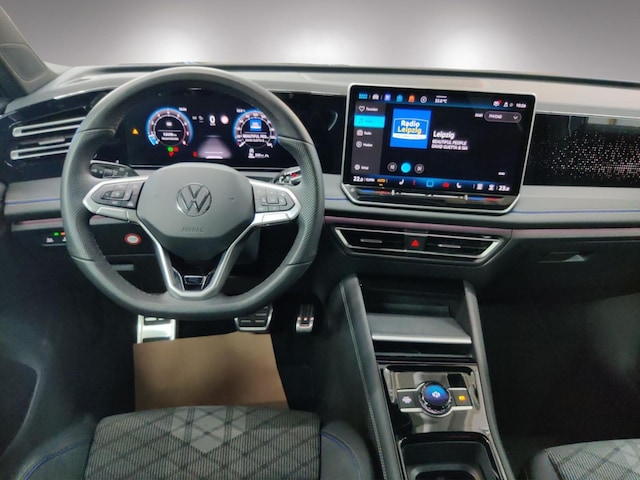 Volkswagen Tiguan 2.0 TSI R-Line Style