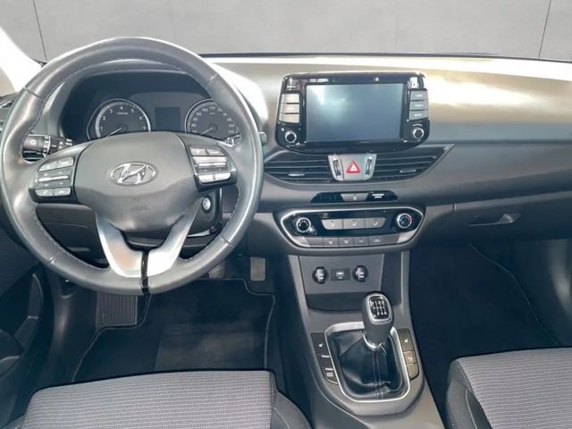 Hyundai i30 1.0 Hybrid Select T-GDi