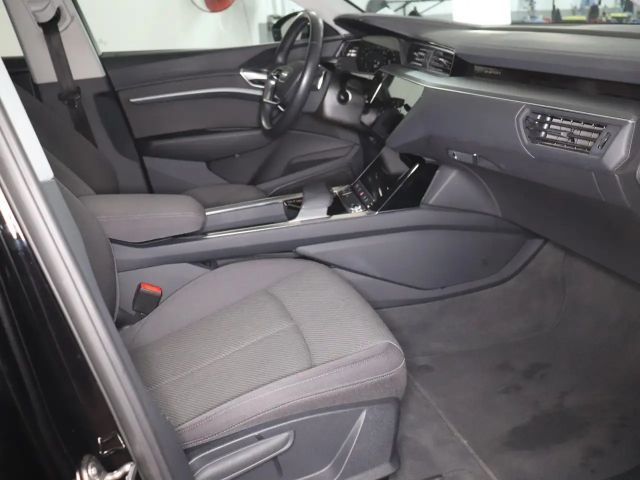 Audi e-tron 50 Quattro