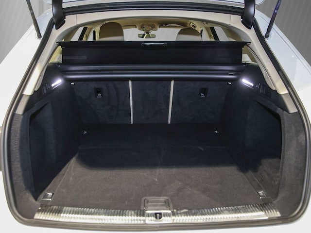 Audi A4 35 TFSI Avant S-Line S-Tronic