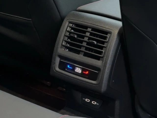 Volkswagen Golf 2.0 TSI DSG GTI