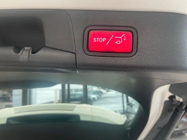 Mercedes-Benz B 180 Progressive