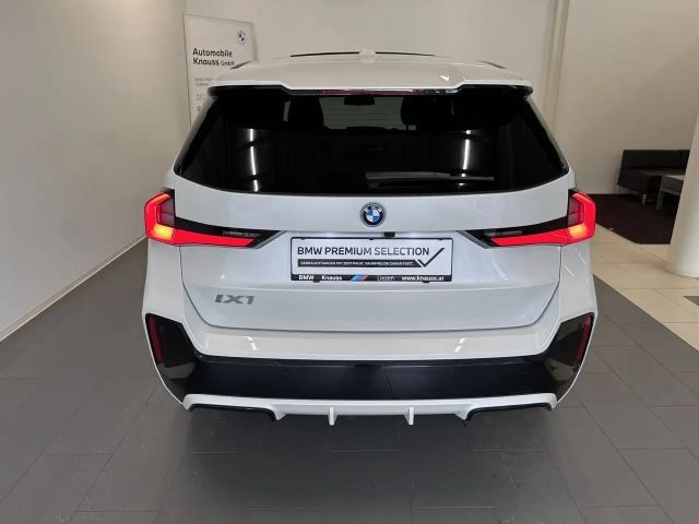 BMW iX1 xDrive30
