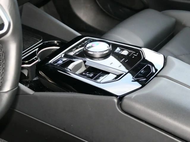 BMW i5 M-Sport Sedan eDrive40