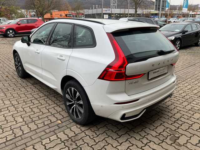 Volvo XC60 Dark Plus