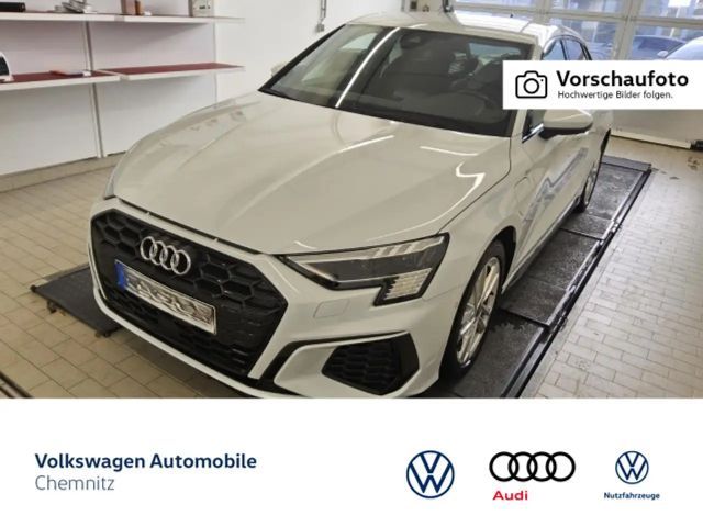 Audi A3 1.4 TFSI Hybride S-Line Sedan