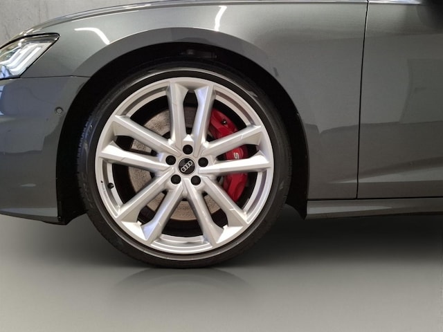 Audi S6 Avant Quattro