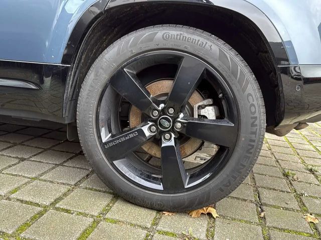 Land Rover Defender 110 D300 HSE