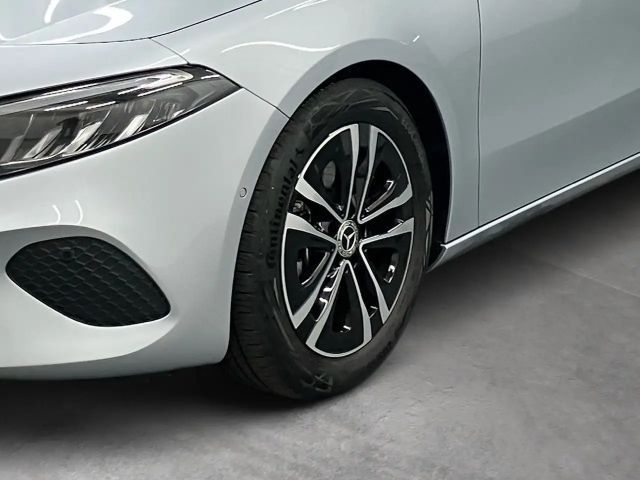 Mercedes-Benz A 180 Progressive