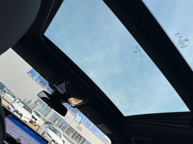 BMW 320 320d M-Sport Touring